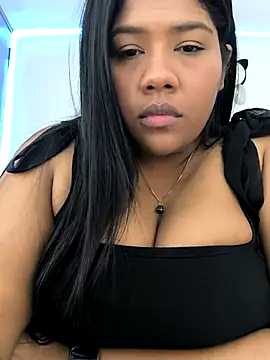 paola091 online show from 02-15-25, 08:33