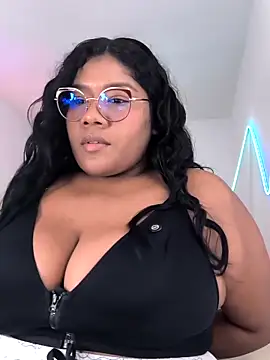 paola091 online show from 04-17-26, 08:01