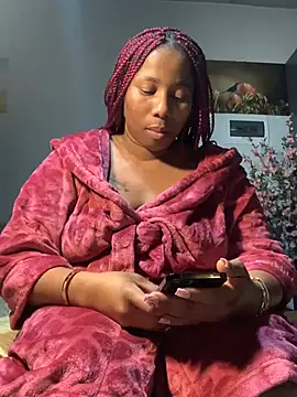 CurvyDesire1 online show from 02-20-25, 12:41