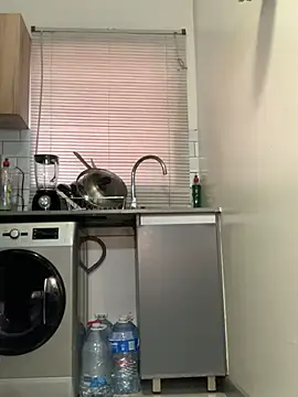 CurvyDesire1 online show from 03-02-25, 07:54