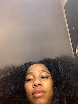 CurvyDesire1 online show from 09-11-25, 01:33