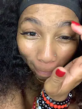 CurvyDesire1 online show from 09-18-25, 10:34