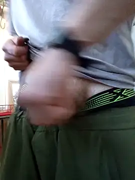 Snapshot of Dgp42o0o chatting on 10-06-25, 11:46 Dgp42o0o online show from 10-06-25, 11:46