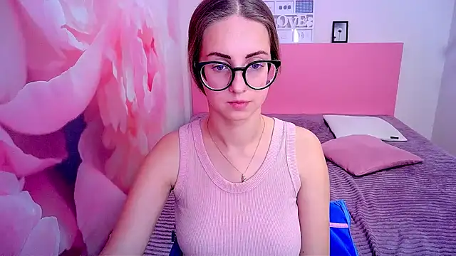 AliceAdams online show from 12-10-24, 07:47