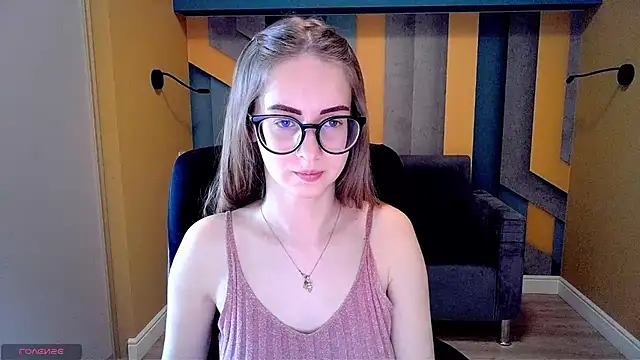 AliceAdams online show from 03-08-25, 08:22