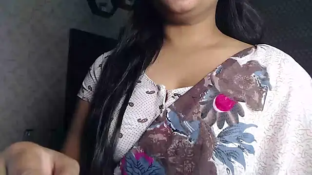 Snapshot of Indian_Anu chatting on 02-08-25, 02:47 Indian Anu online show from 02-08-25, 02:47