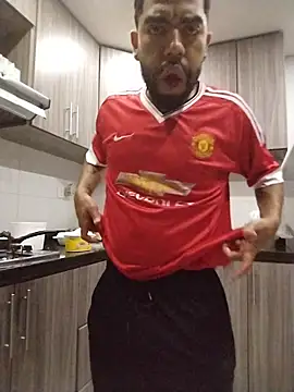 Snapshot of Aroon_Stonne chatting on 12-04-25, 04:44 Aroon Stonne online show from 12-04-25, 04:44