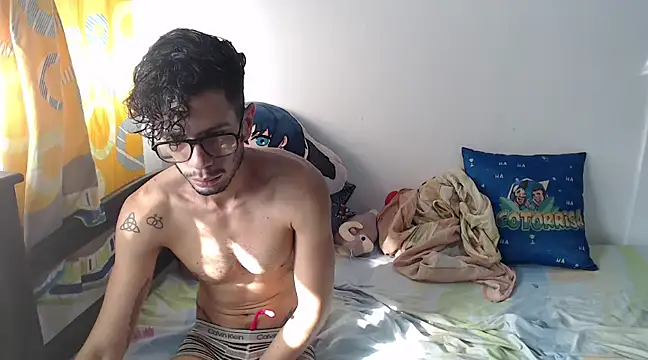 alisterxxx online show from 02-18-25, 01:11