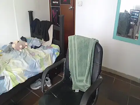 alisterxxx online show from 04-14-26, 03:40