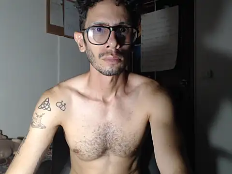 alisterxxx online show from 07-09-26, 02:48