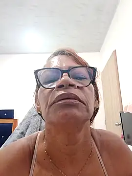Snapshot of BustyMilf_ chatting on 09-18-25, 12:51 BustyMilf online show from 09-18-25, 12:51