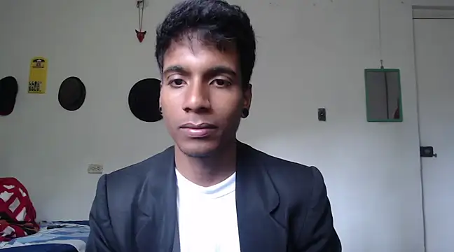 Snapshot of stevenosori chatting on 12-12-24, 04:21 stevenosori online show from 12-12-24, 04:21