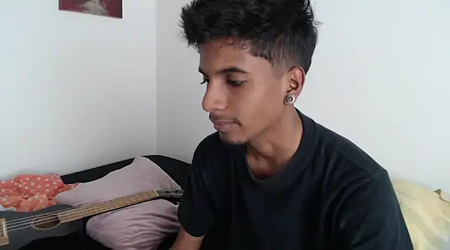 Snapshot of stevenosori chatting on 12-28-24, 06:50 stevenosori online show from 12-28-24, 06:50