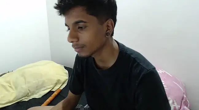 Snapshot of stevenosori chatting on 12-30-24, 01:26 stevenosori online show from 12-30-24, 01:26