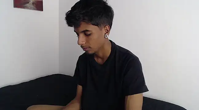 Snapshot of stevenosori chatting on 01-19-25, 09:13 stevenosori online show from 01-19-25, 09:13