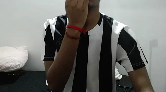 Snapshot of stevenosori chatting on 01-31-25, 02:15 stevenosori online show from 01-31-25, 02:15