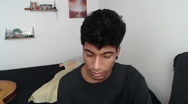 Snapshot of stevenosori chatting on 02-12-25, 06:40 stevenosori online show from 02-12-25, 06:40