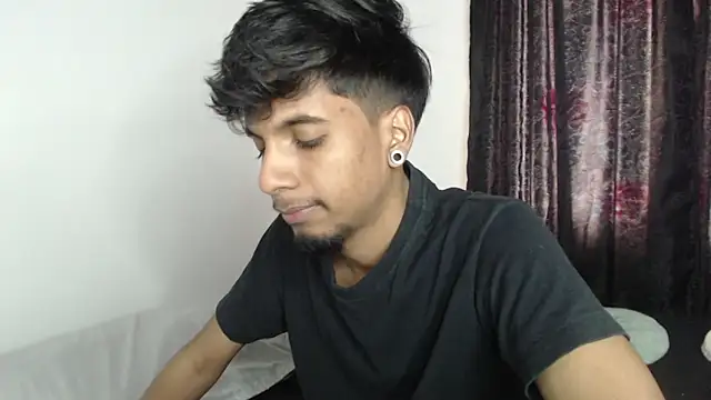 Snapshot of stevenosori chatting on 09-17-25, 04:52 stevenosori online show from 09-17-25, 04:52