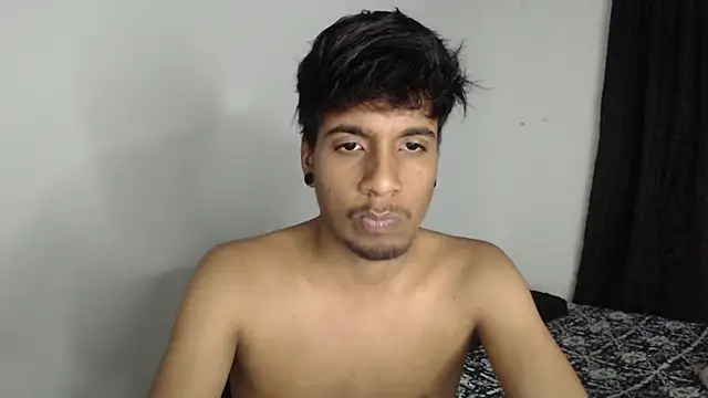 Snapshot of stevenosori chatting on 10-14-25, 11:38 stevenosori online show from 10-14-25, 11:38