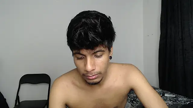 Snapshot of stevenosori chatting on 10-30-25, 12:39 stevenosori online show from 10-30-25, 12:39