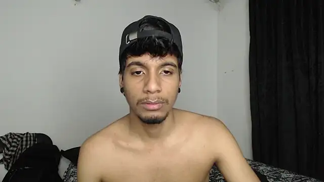 Snapshot of stevenosori chatting on 11-10-25, 06:56 stevenosori online show from 11-10-25, 06:56