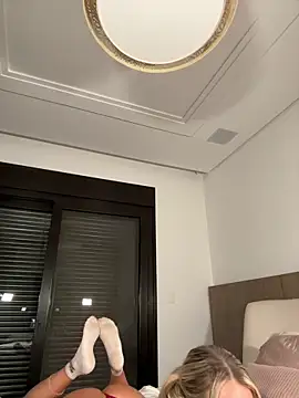 Snapshot of jasminesummer chatting on 12-18-25, 05:19 jasminesummer online show from 12-18-25, 05:19