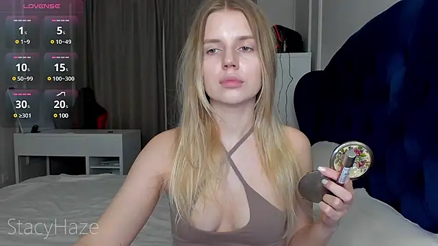 Snapshot of stussy3325 chatting on 02-25-25, 04:53 stussy3325 online show from 02-25-25, 04:53