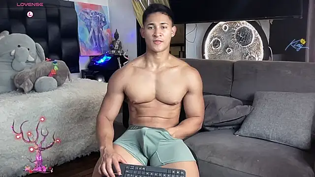 Snapshot of BenjaminCooperk chatting on 05-29-26, 12:30 BenjaminCooperk online show from 05-29-26, 12:30