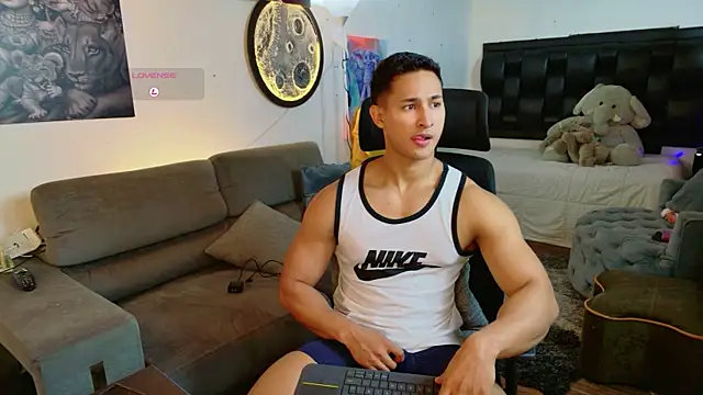Snapshot of BenjaminCooperk chatting on 07-16-26, 07:58 BenjaminCooperk online show from 07-16-26, 07:58