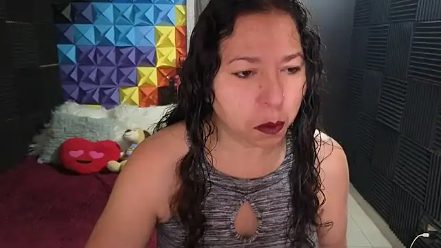 katifoxx online show from 10-20-25, 03:23