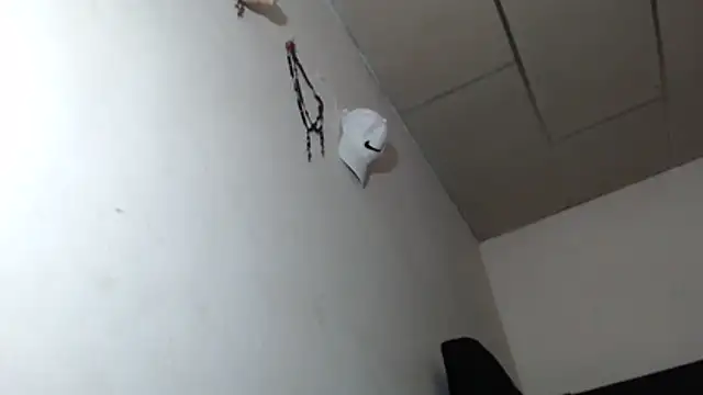 Snapshot of adrixxx38 chatting on 02-15-26, 09:11 adrixxx38 online show from 02-15-26, 09:11