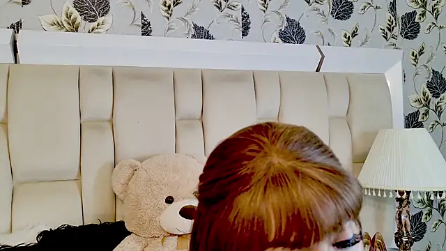 zarahdivousi online show from 05-27-26, 02:36