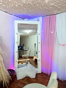 zullyxhot online show from 10-15-25, 10:54