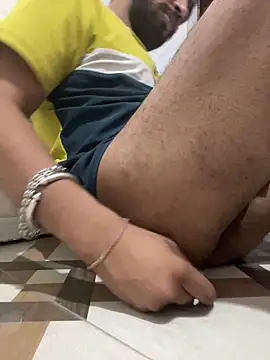 RomanticAdvance555 online show from 05-06-26, 12:32