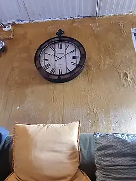 Snapshot of mila38 chatting on 12-17-25, 10:10 mila38 online show from 12-17-25, 10:10