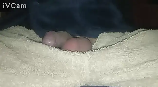 Snapshot of Bigdick666cm chatting on 02-27-25, 03:25 Bigdick666cm online show from 02-27-25, 03:25