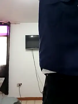 Snapshot of joanpinzon chatting on 02-09-26, 03:27 joanpinzon online show from 02-09-26, 03:27