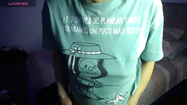 cristin doll  online show from 01-09-25, 03:47