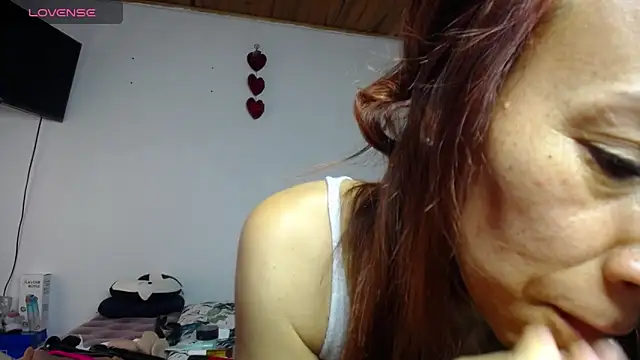 cristin doll  online show from 02-20-25, 02:46