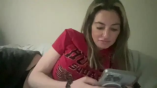 Snapshot of AmandaStarryNight chatting on 02-09-25, 07:52 AmandaStarryNight online show from 02-09-25, 07:52