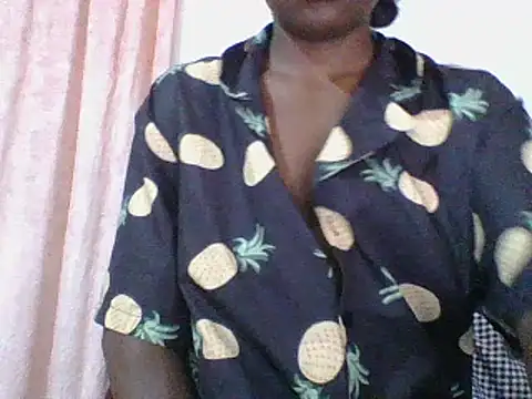 Hamie sexy online show from 12-04-25, 12:03