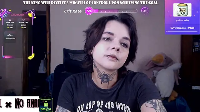 Snapshot of Dark__Elf chatting on 06-30-26, 09:16 Dark Elf online show from 06-30-26, 09:16