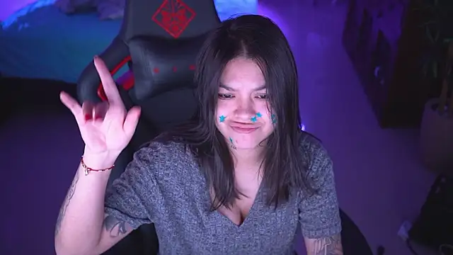 Snapshot of ambarEvans chatting on 02-22-26, 01:29 ambarEvans online show from 02-22-26, 01:29