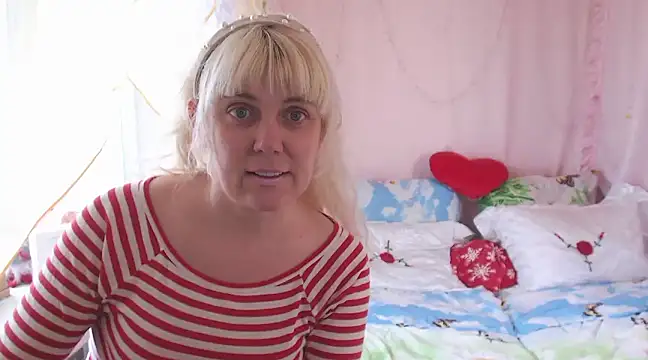 SunnySylvia online show from 03-02-25, 11:29