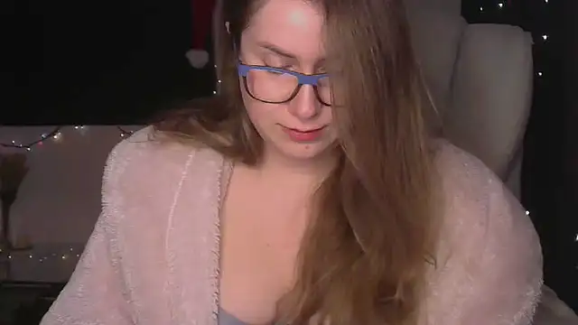 Snapshot of SeasonalSomeone chatting on 01-14-26, 11:42 SeasonalSomeone online show from 01-14-26, 11:42