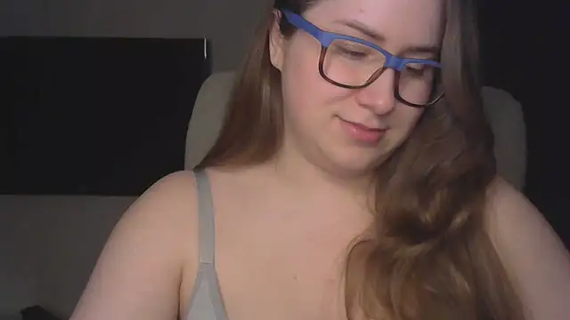 Snapshot of SeasonalSomeone chatting on 03-13-26, 11:11 SeasonalSomeone online show from 03-13-26, 11:11