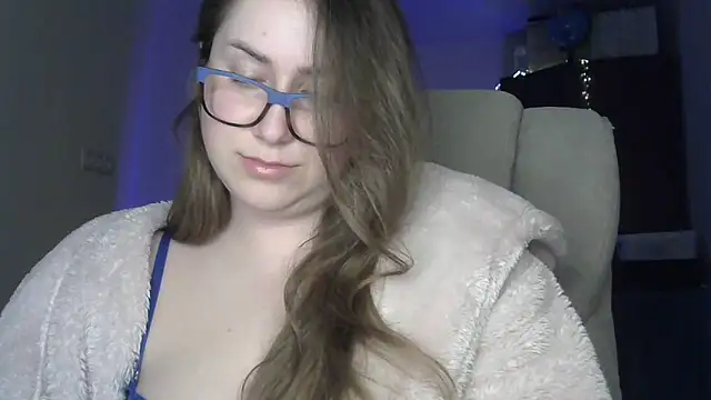 SeasonalSomeone online show from 04-29-26, 10:05