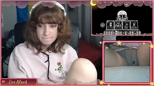 Snapshot of darksoulsandchill chatting on 10-28-25, 12:58 darksoulsandchill online show from 10-28-25, 12:58