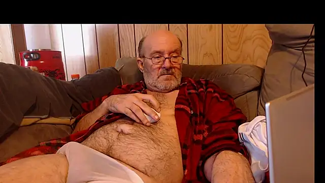 snickers1 online show from 04-22-26, 05:03