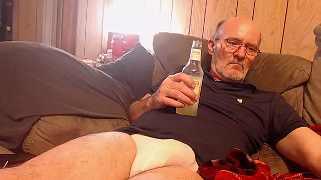 snickers1 online show from 06-17-26, 01:34